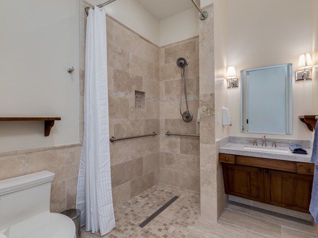 Gallery Image for VISTA LIVING CAMELBACK in PHOENIX, AZ