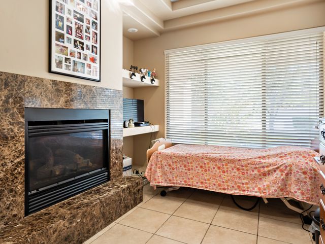 Gallery Image for MAJESTIC ROSE in GILBERT, AZ