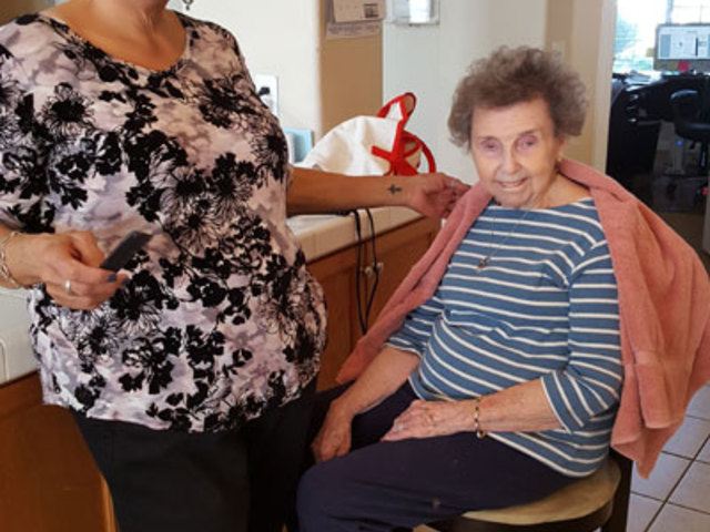 Crest Pointe Assisted Living Residential Care Elderly in Clovis, CA