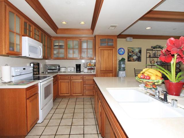 GOLDEN COAST SENIOR LIVING - ZANDRA Residential Care Elderly in Mission Viejo, CA