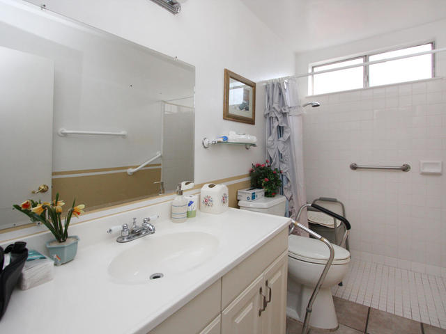 GOLDEN COAST SENIOR LIVING - JAGGER Residential Care Elderly in Lake Forest, CA