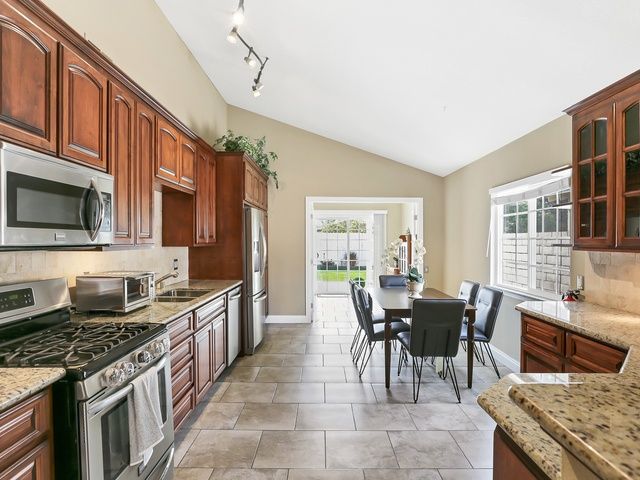 Gallery Image for ALLORA SENIOR LIVING in MISSION VIEJO, CA