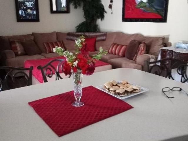 Gallery Image for DELICATE STEMS FOR THE ELDERLY in CITRUS HEIGHTS, CA