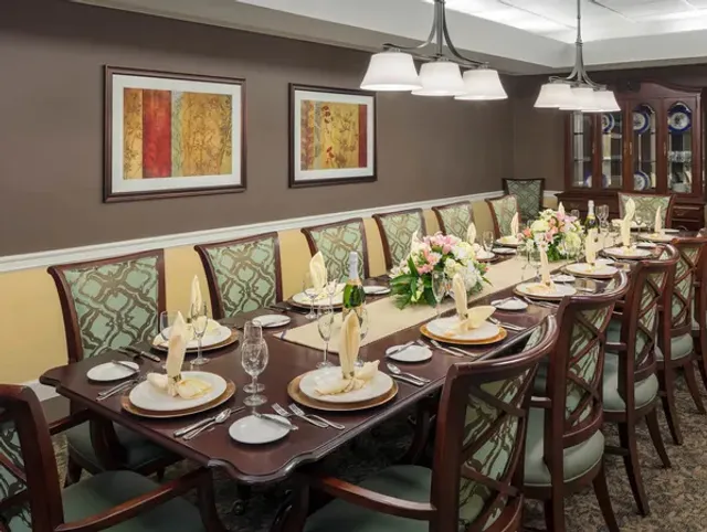 ATRIA CROSSROADS PLACE Assisted Living Service Agency in Waterford, CT