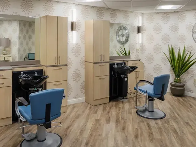 ATRIA CROSSROADS PLACE Assisted Living Service Agency in Waterford, CT