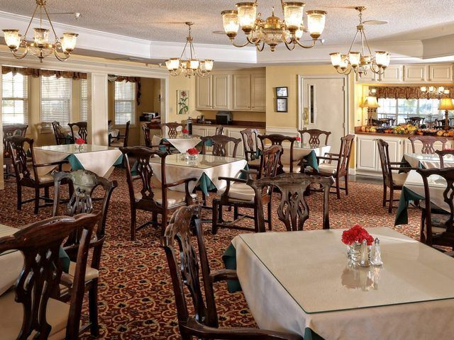 Gallery Image for WOODLEAF SENIOR CARE in THOMASVILLE, GA