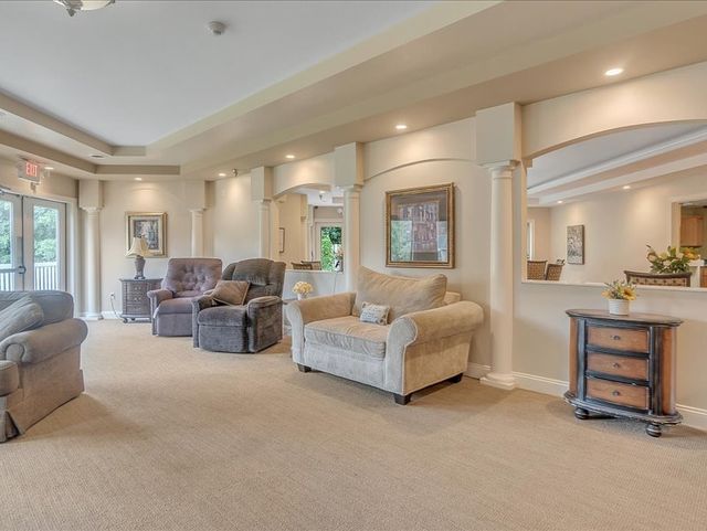 Gallery Image for WATERFORD OAKS SENIOR CARE EAST in WATERFORD, MI