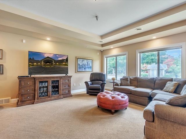 Gallery Image for WATERFORD OAKS SENIOR CARE EAST in WATERFORD, MI