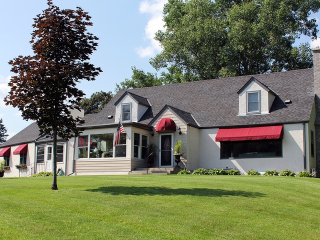 Gallery Image for ENGLISH ROSE SUITES in EDINA, MN