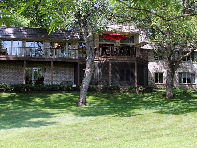 Gallery Image for ENGLISH ROSE SUITES in EDINA, MN