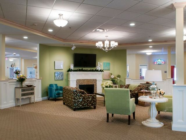 Gallery Image for DANBURY SENIOR LIVING BROADVIEW HEIGHTS in BROADVIEW HEIGHTS, OH
