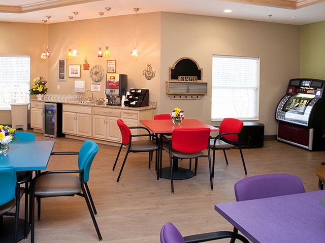 Gallery Image for DANBURY OF BRUNSWICK in BRUNSWICK, OH