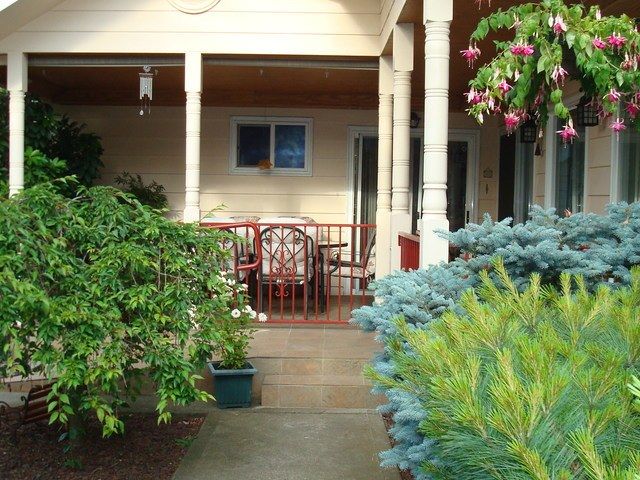 Gallery Image for Lia Brazovan in Portland, OR