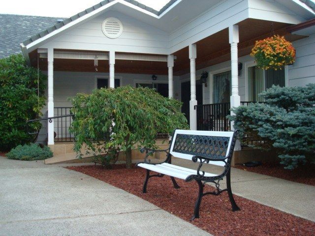 Gallery Image for Lia Brazovan in Portland, OR