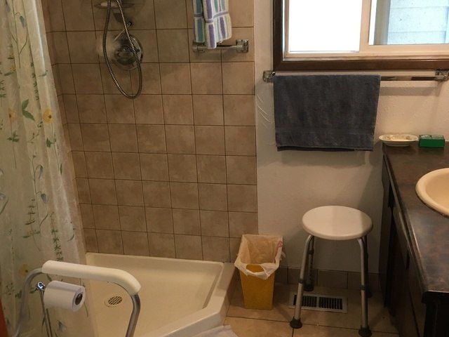 Gallery Image for Dina Tigu Ieni in Portland, OR