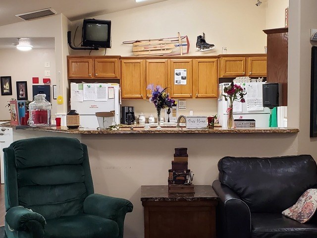 Gallery Image for Ashley Manor - Arrowhead in Medford, OR