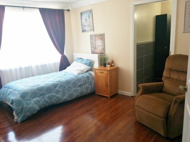 Gallery Image for Mariana Paul in Portland, OR