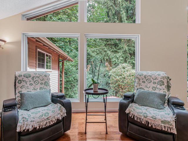 Gallery Image for GOLDEN PINE in REDMOND, WA