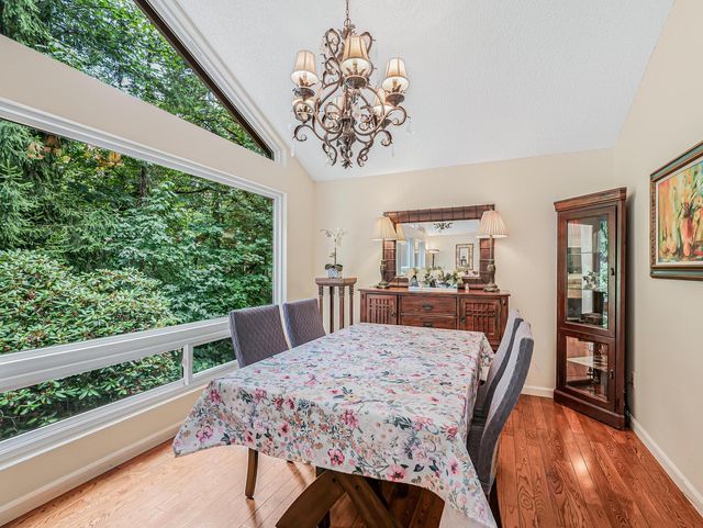 Gallery Image for GOLDEN PINE in REDMOND, WA