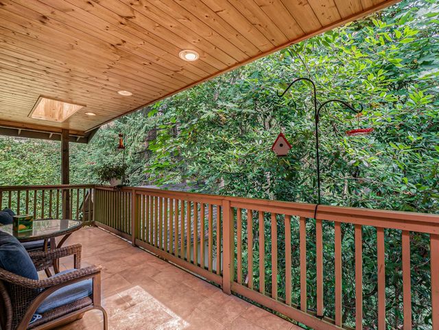 Gallery Image for GOLDEN PINE in REDMOND, WA