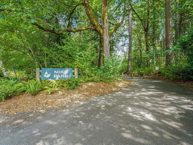 Gallery Image for GOLDEN PINE in REDMOND, WA