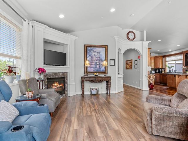 Gallery Image for At Victoria's Family Home in Vancouver, WA