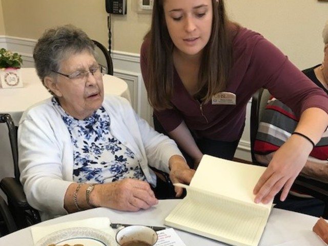 Gallery Image for HERITAGE COURT DEER CREEK in NEW BERLIN, WI