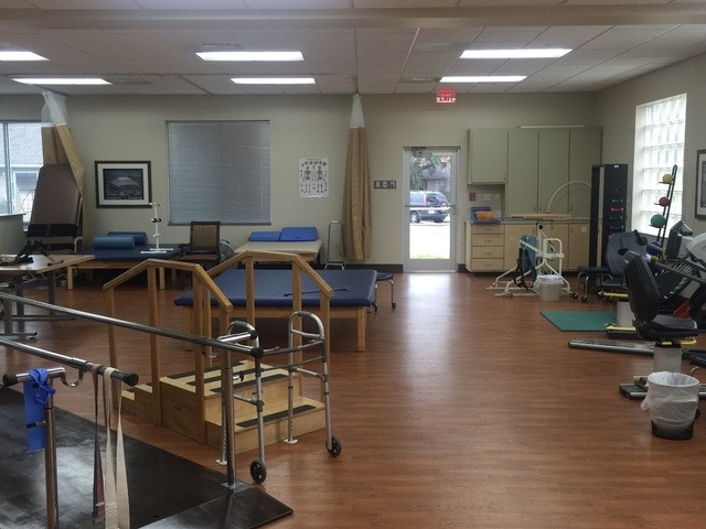 Gallery Image for ARLINGTON VILLAS REHABILITATION AND HEALTHCARE CEN in ARLINGTON, TX