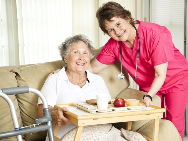 A MOMENTS NOTICE HEALTH CARE