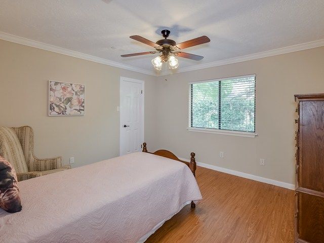 Gallery Image for Silver Leaf in Spring, TX