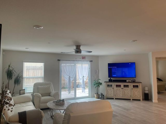 Gallery Image for DANICA'S HOME in MANTECA, CA