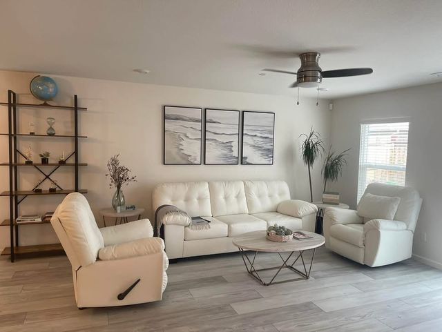 Gallery Image for DANICA'S HOME in MANTECA, CA