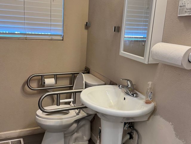 Beamo Caring Adult Family Home Adult Family Home in Puyallup, WA