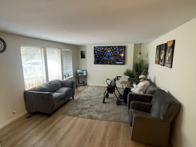Gallery Image for Meradon LLC in Everett, WA