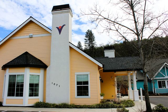 Gallery Image for Village at Valley View in Ashland, OR