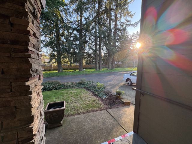 SKYLINE MANOR Adult Foster Home - Class 2 in Salem, OR