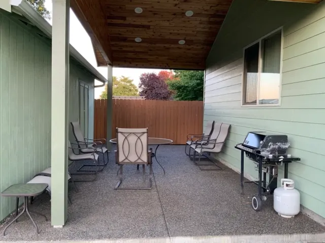EVERGREEN QUALITY HOME Adult Family Home in Vancouver, WA