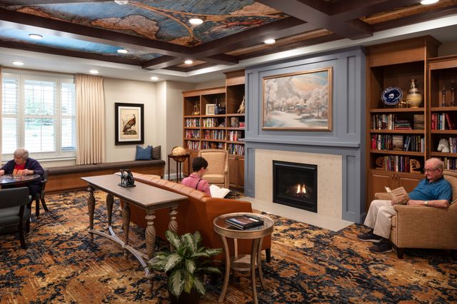 GRAND LIVING AT TOWER PLACE Assisted Living Program in West Des Moines, IA
