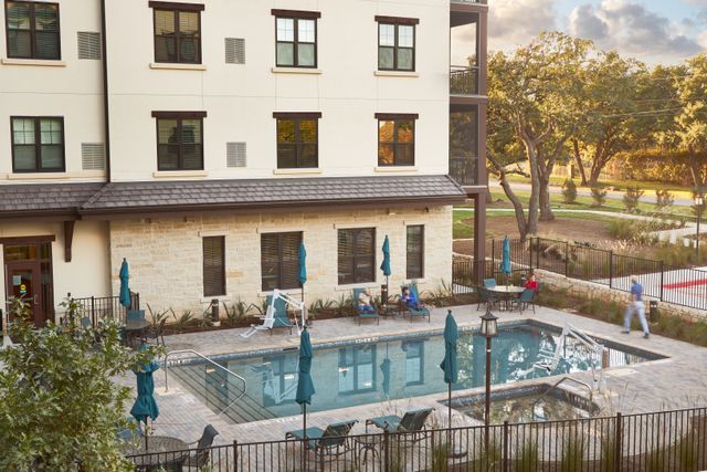 Grand Living at Georgetown Assisted Living Facility in Georgetown, TX