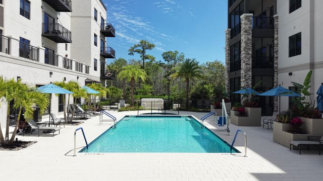 GRAND LIVING AT NAPLES Assisted Living Facility in Naples, FL