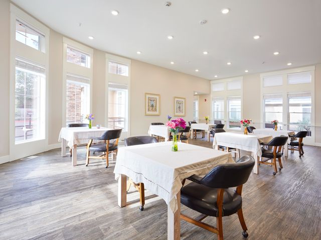 Gallery Image for Murray Highland Memory Care in BEAVERTON, OR