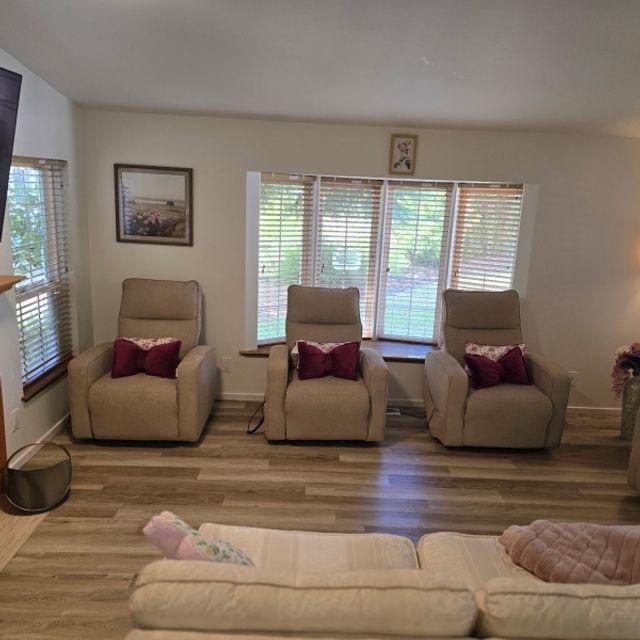Honey Homes LLC Adult Family Home: Non-medicaid in Olympia, WA