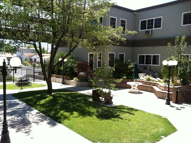 STERLING HEIGHTS Residential Care Elderly in Bishop, CA