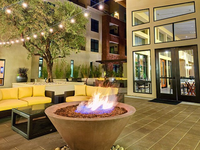 THE VILLAGE AT NORTHRIDGE Residential Care Elderly in Northridge, CA