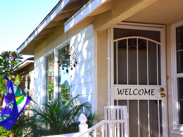 MOM & DAD'S HOUSE MANOR Residential Care Elderly in Lakewood, CA