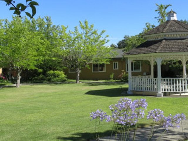 CREEKWOOD SENIOR HOME Residential Care Elderly in Novato, CA