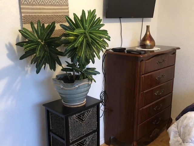 ANA'S LOVING HOME CARE Residential Care Elderly in Citrus Heights, CA