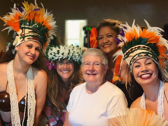 GOLDEN POND RETIREMENT COMMUNITY Residential Care Elderly in Sacramento, CA