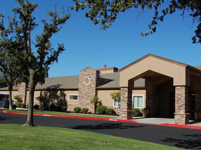 FAIR OAKS ESTATES Residential Care Elderly in Carmichael, CA