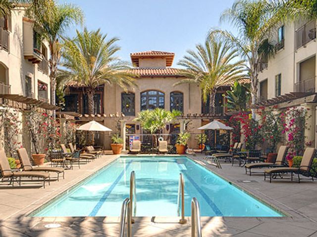 LA VIDA REAL Residential Care Elderly in El Cajon, CA